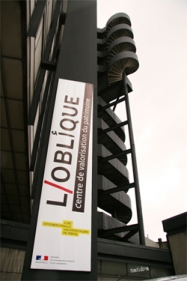 L/OBLIQUE